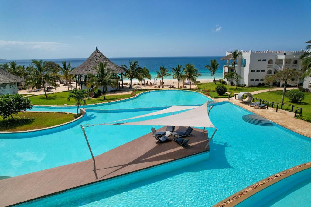 Main Pool